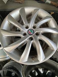 4 cerchi in lega 17 pollici alfa giulietta