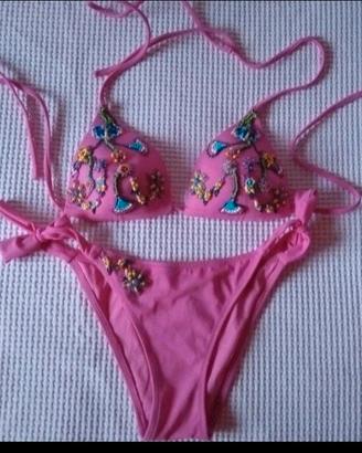 Bikini 