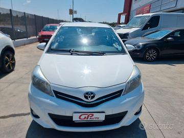 Toyota Yaris 1.4 D-4D 5 porte Lounge