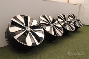 Cerchi in lega Volkswagen Polo Plus Virtus Sedan