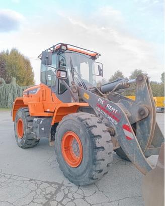 Pala gommata Doosan DL280-5