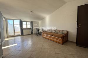 APPARTAMENTO BUONE CONDIZIONI ZONA CAMPO MARINARO