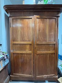 ARMADIO ANTICO