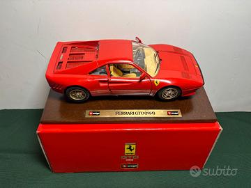 Ferrari GTO (1984) Bburago 1:18 base legno