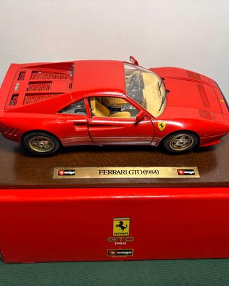 Ferrari GTO (1984) Bburago 1:18 base legno