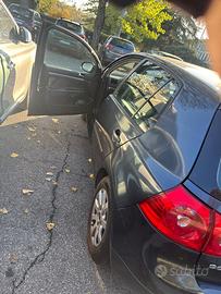 Golf 5 1.6 benzina 2007 172.000 km EFFETIVI
