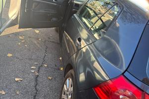 Golf 5 1.6 benzina 2007 172.000 km EFFETIVI