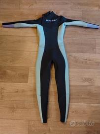muta surf ragazza