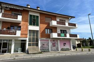 AMPIO E RECENTE BICAMERE