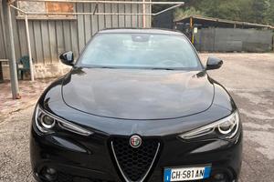 Alfa romeo stelvio 2.2 jtdm 190cv q4 2022