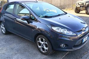 Ford Fiesta 1.2 82 CV 5 porte Plus
