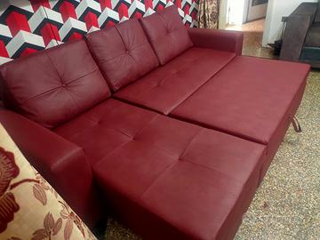 Divano letto e contenitore più Sedie bordeaux 