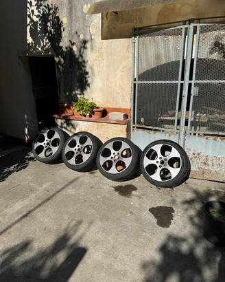 Cerchi in lega 18” Volkswagen Golf Detroit + gomme