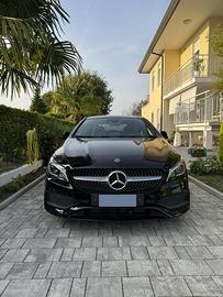 Mercedes CLA 220d Premium AMG