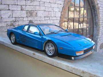 Testarossa K51 modificata TARGA POCHER blu 1/8 ela