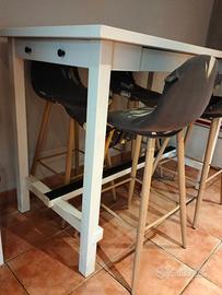 Tavolo bar con 4 sgabelli