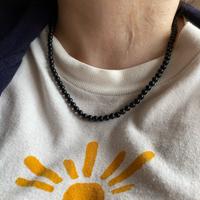 collana con perline nere