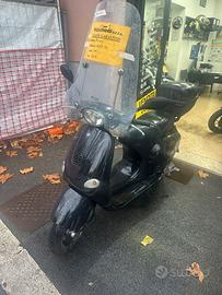 Piaggio Vespa 150 4T - 2000 - PERMUTE