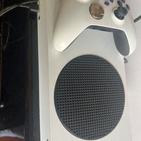 Xbox serie s + controller e cavi
