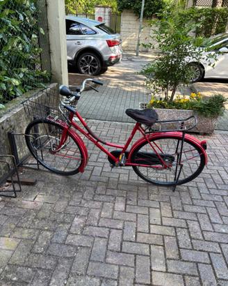 Bicicletta Zaffiri Bianchi con cestino