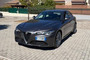 Alfa Romeo Giulia 2.2 Turbodiesel 180cv - Trazione