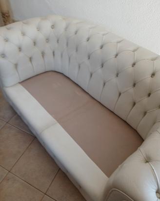 DIVANO  IN VERA PELLE