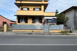 3 LOCALI A CESENATICO