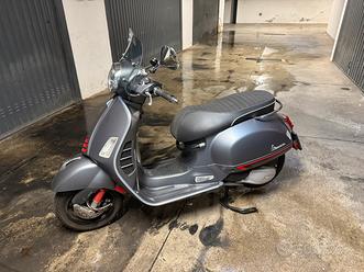 Piaggio Vespa 300 GTS usata in vendita a Bergamo e provincia