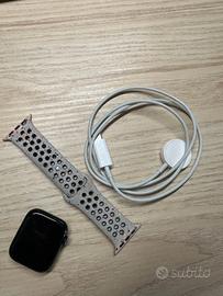 Apple Watch SE 2023 non funzionante + Nike
