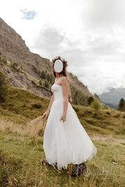 Abito da sposa semplice ed elegante- stile boho