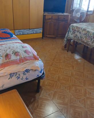 Stanza Privata in Casa Condivisa