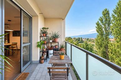 Appartamento di 97 m² con 4 locali e posto auto a 