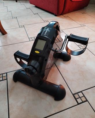 Pedali statici per anziani, mini cyclette da casa 
