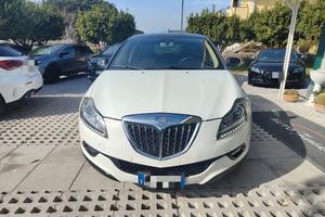 auto ideale per famiglia 