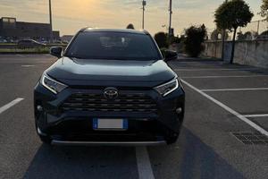 RAV 4