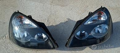 COPPIA FARI ANTERIORI RENAULT CLIO 2°SERIE 