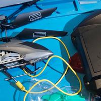 elicottero e drone giocattoli