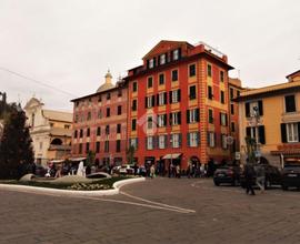 CAPANNONE A CHIAVARI