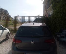 VOLKSWAGEN Golf 7.5