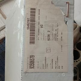 Griglia radiatore anteriore Opel / Vauxhall