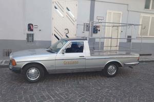 Mercedes 240 D pick uo
