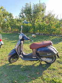 Vespa 200 granturismo