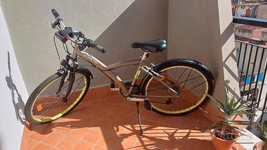Bicicletta Ibrida B'Twin ruote 26