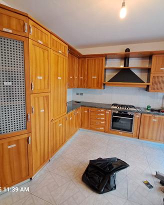 Cucina Legno Elettrodomestici 