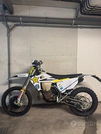 Husqvarna TE 300i Rockstar Edition (2021)