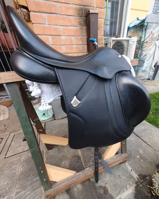 Sella Bates Innova 18 pollici