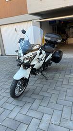 Suzuki v-strom DL 650
