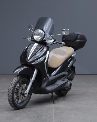 PIAGGIO Beverly Tourer 300