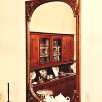 Specchio vintage con cornice in legno