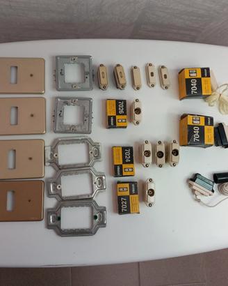 Kit VIMAR 7000 presa tv tirante bagno placca tappo